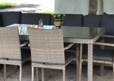 Terrasse mit Sitzbereich im Chalet Schwarzwald Ferienhaus Lindenbuch