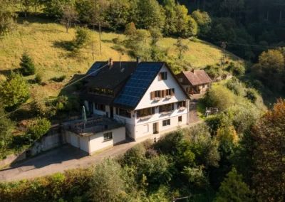 Hof Busems als Gruppenunterkunft im Schwarzwald in idyllischer Hanglage mit großem Grundstück